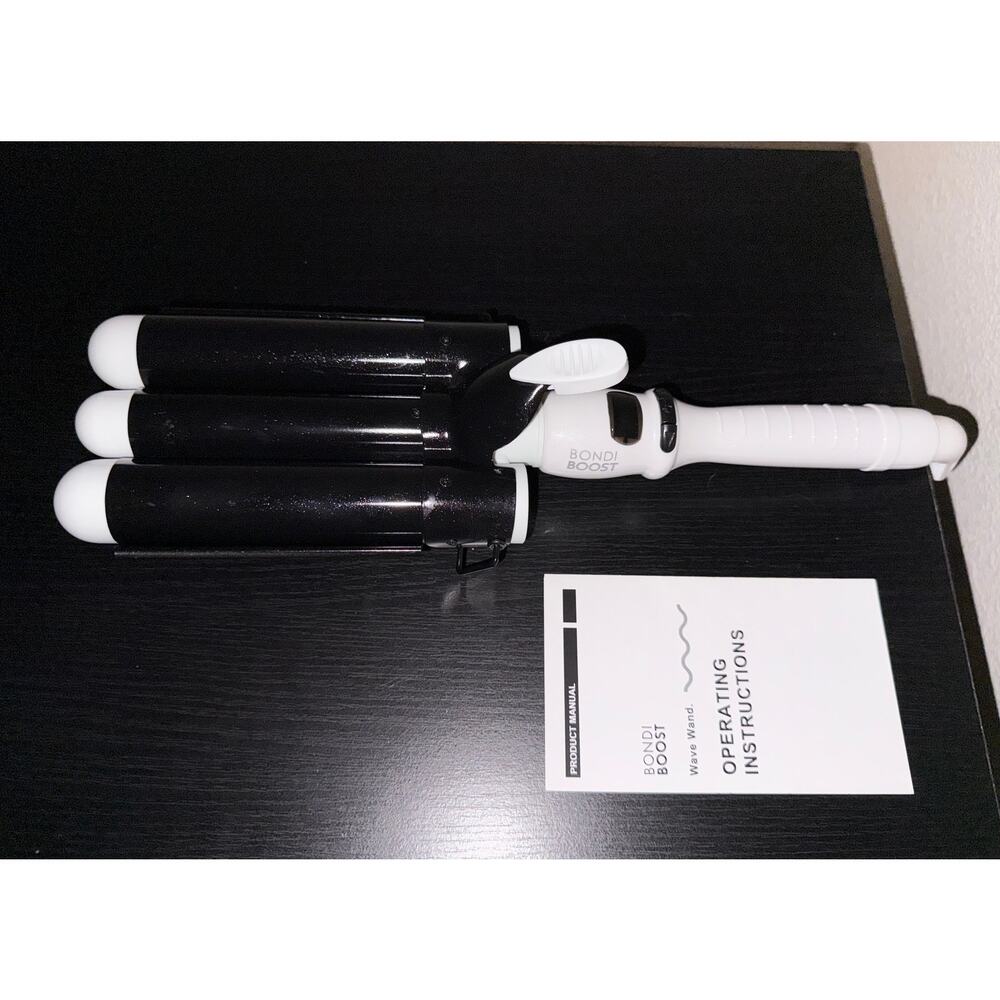 BondiBoost Wave Wand 3-Barrel Hair Waver White/Black - New No Box
